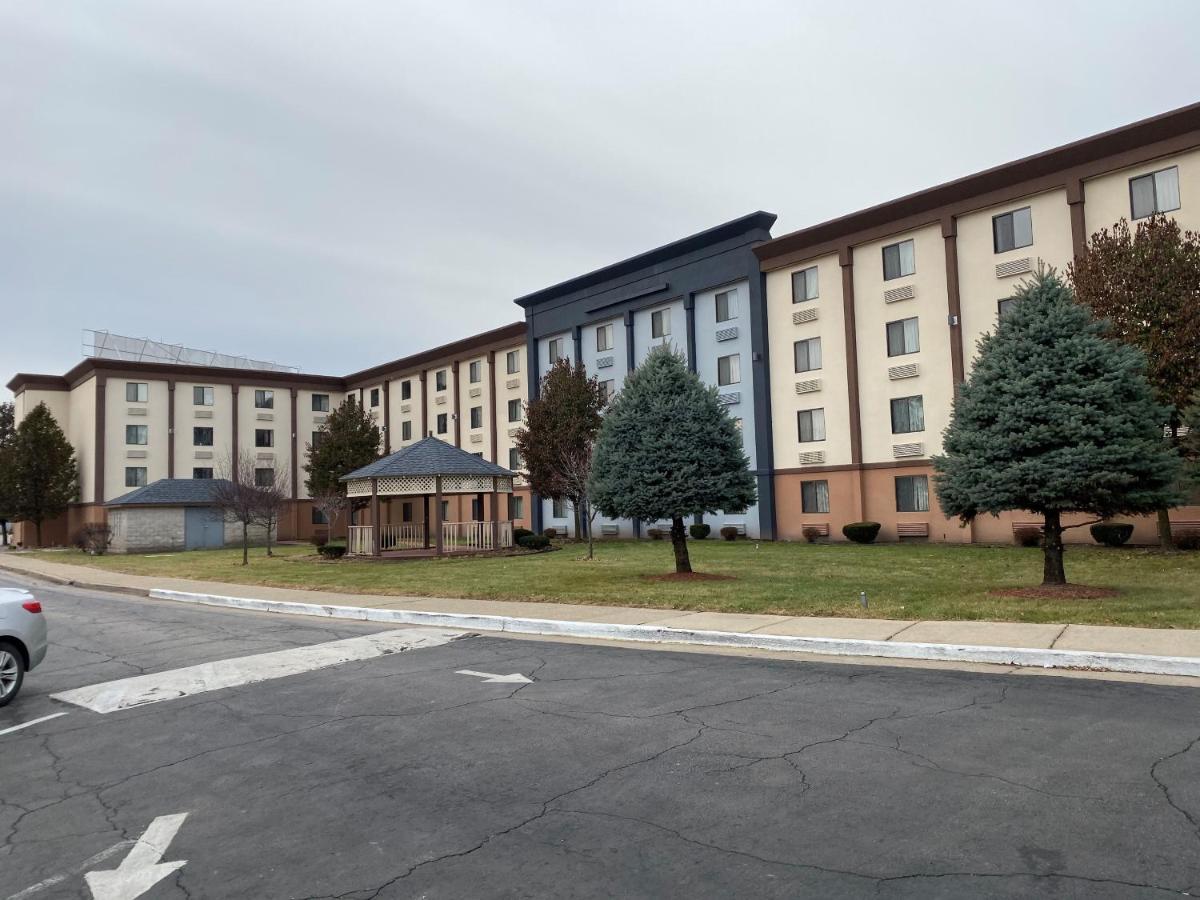 Days Inn And Suites By Wyndham Hammond, In Exterior foto
